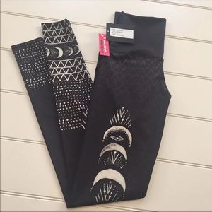 Onzie leggings